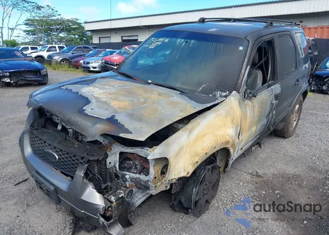 2005 Ford Escape Limited из США, поврежденный, VIN 1FMYU94175KB84987